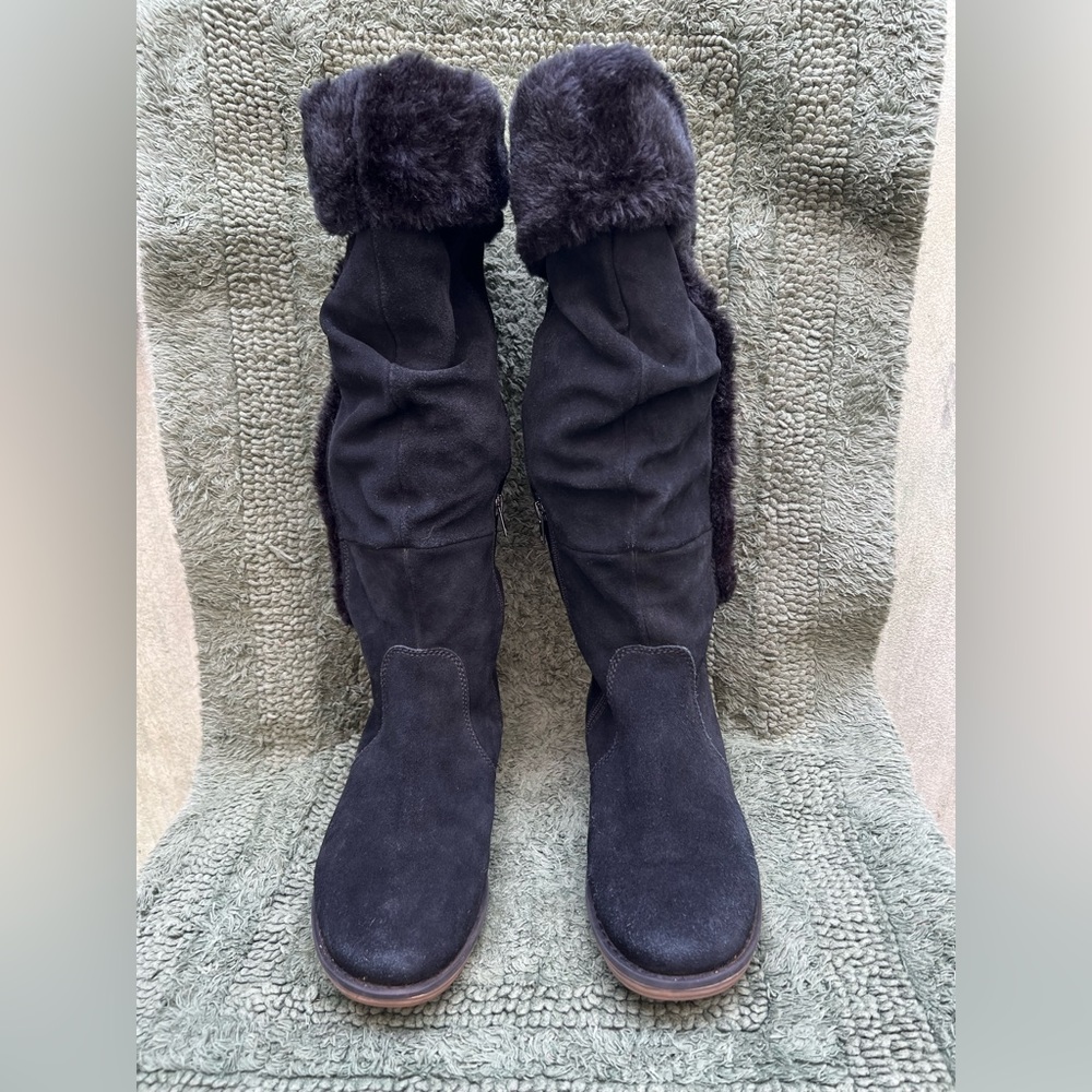 Bare Traps Black Suede Boots